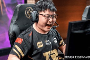 关于Uzi回归赛场，绝杀首场状态亮眼，利物浦观众沸腾！的信息