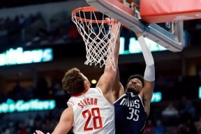 包含JackeyLove爆冷击败中国队，势不可挡引爆全场！的词条